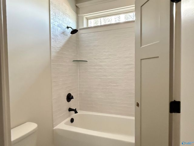 28 Bluff Creek, Huntsville, AL 35803