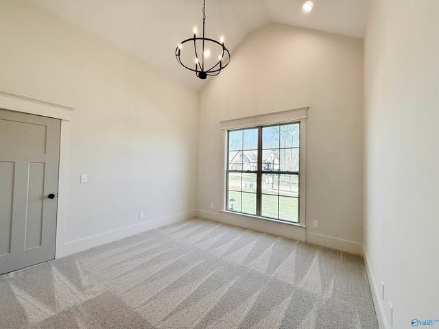 28 Bluff Creek, Huntsville, AL 35803