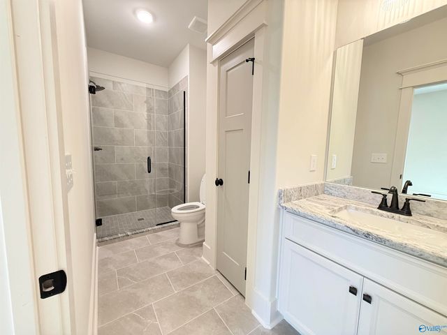 28 Bluff Creek, Huntsville, AL 35803