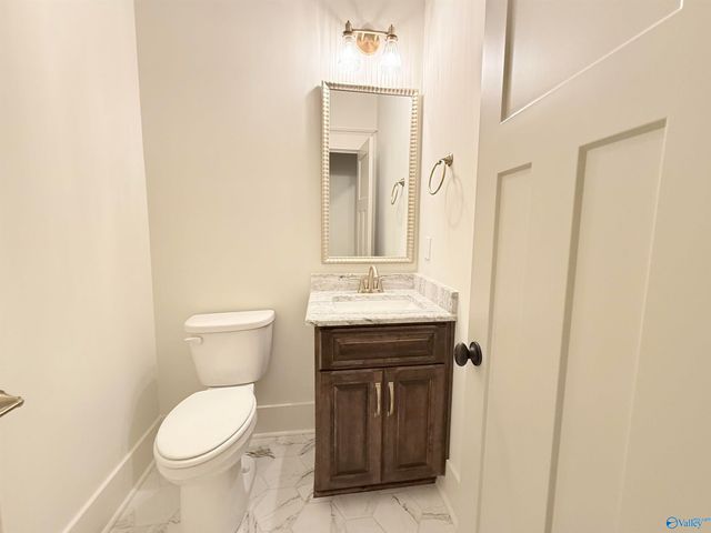 28 Bluff Creek, Huntsville, AL 35803