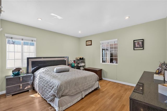 12327 Saticoy Street, North Hollywood, CA 91605