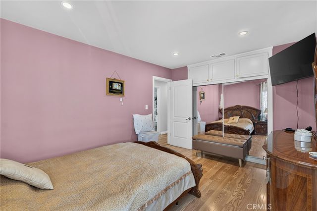 12327 Saticoy Street, North Hollywood, CA 91605