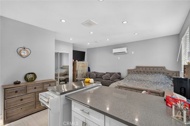 12327 Saticoy Street, North Hollywood, CA 91605