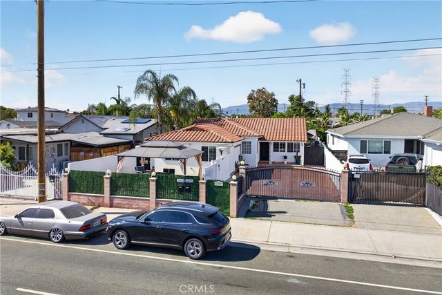 12327 Saticoy Street, North Hollywood, CA 91605