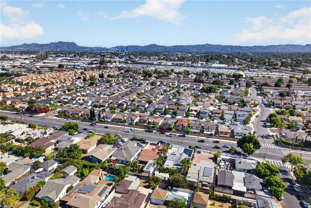 12327 Saticoy Street, North Hollywood, CA 91605