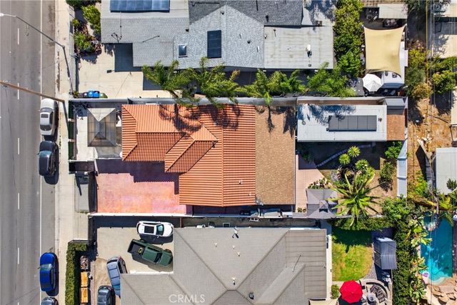 12327 Saticoy Street, North Hollywood, CA 91605