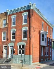 1413 S 6TH ST, Philadelphia, PA 19147