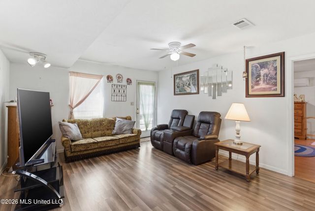 202 Hegwood Street, Petal, MS 39465