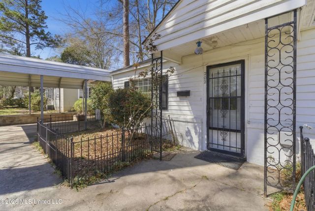 202 Hegwood Street, Petal, MS 39465