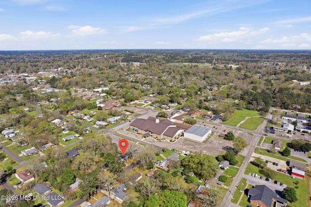 202 Hegwood Street, Petal, MS 39465