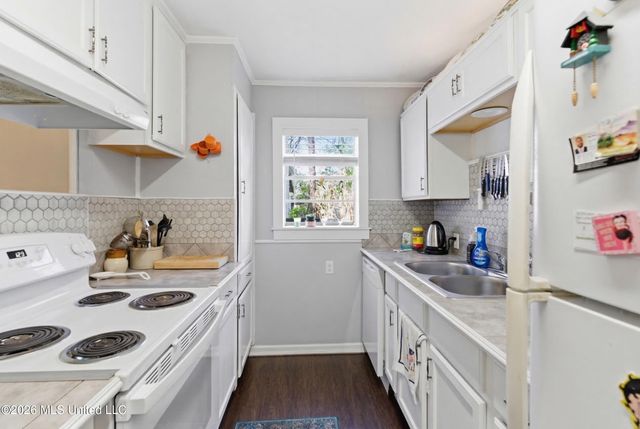 202 Hegwood Street, Petal, MS 39465