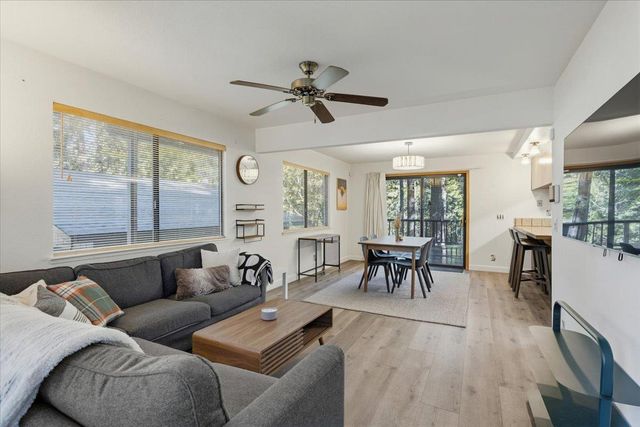 5671 Sierra Springs Dr, Pollock Pines, CA 95726