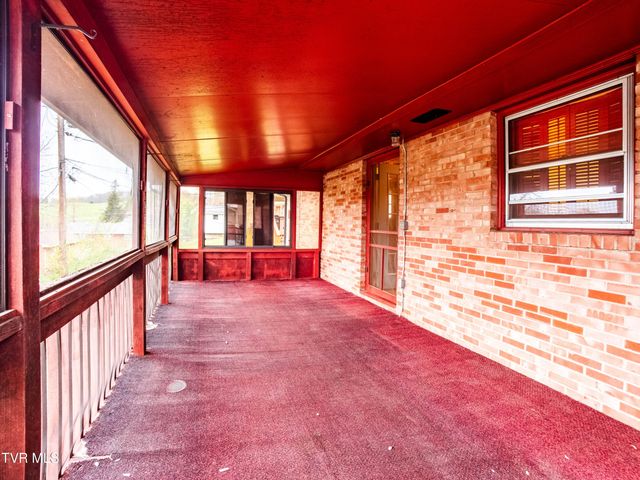 1080 Rice Lane, Church Hill, TN 37642