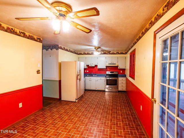 1080 Rice Lane, Church Hill, TN 37642