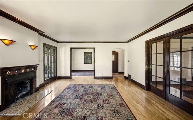 489 W 6th, Claremont, CA 91711