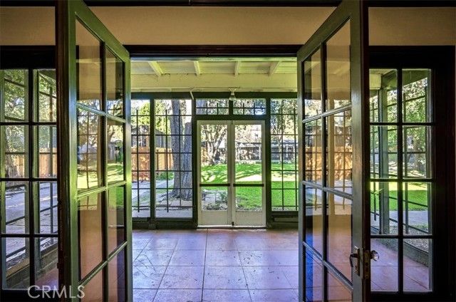 489 W 6th, Claremont, CA 91711