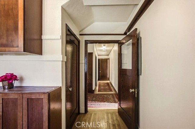 489 W 6th, Claremont, CA 91711