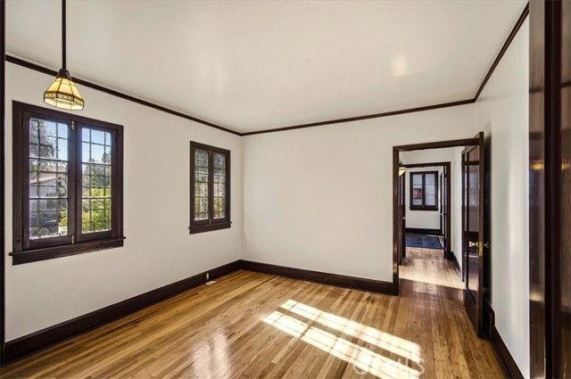 489 W 6th, Claremont, CA 91711