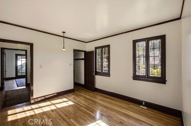 489 W 6th, Claremont, CA 91711