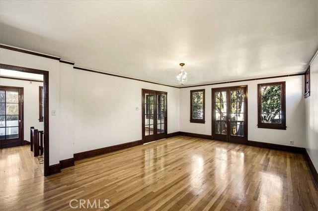 489 W 6th, Claremont, CA 91711