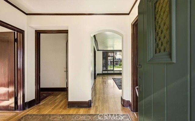 489 W 6th, Claremont, CA 91711