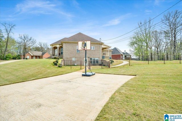 6443 ASPEN LANE, Hueytown, AL 35023