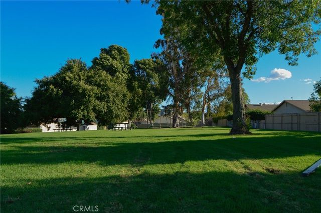 10060 Hillsborough Lane, Riverside, CA 92503