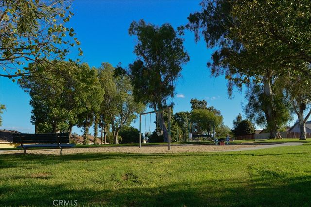 10060 Hillsborough Lane, Riverside, CA 92503
