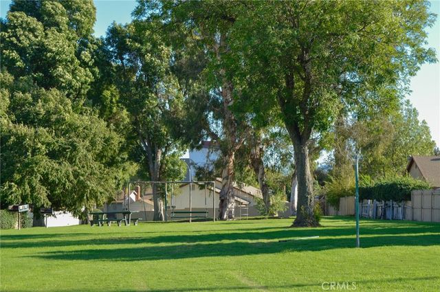 10060 Hillsborough Lane, Riverside, CA 92503