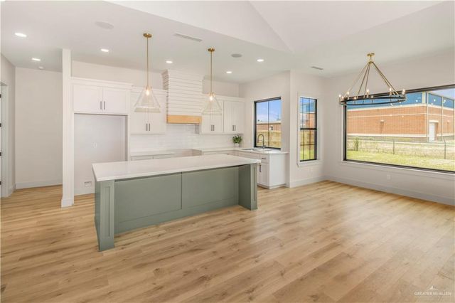 2600 Linva Avenue, Edinburg, TX 78541