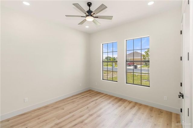 2600 Linva Avenue, Edinburg, TX 78541