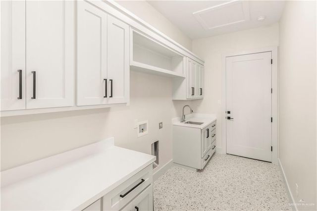 2600 Linva Avenue, Edinburg, TX 78541