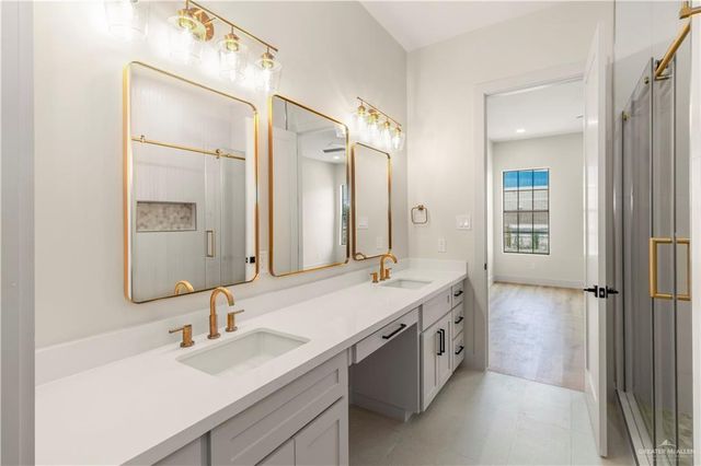 2600 Linva Avenue, Edinburg, TX 78541