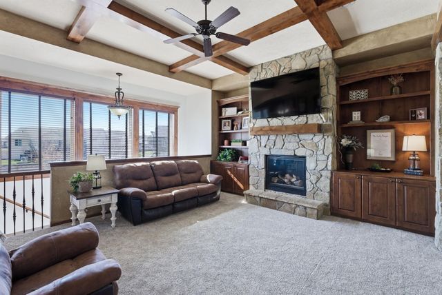 2510 N Chelmsford Ct, Wichita, KS 67228