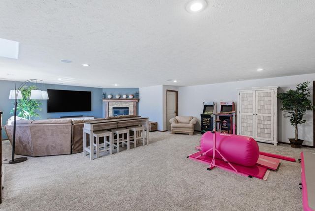 2510 N Chelmsford Ct, Wichita, KS 67228