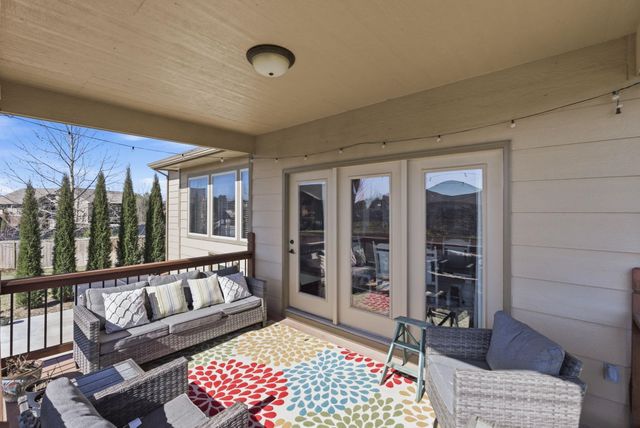 2510 N Chelmsford Ct, Wichita, KS 67228