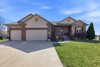 2510 N Chelmsford Ct, Wichita, KS 67228