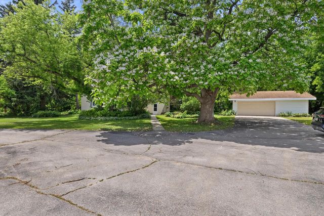 N132W18286 Rockfield ROAD, Richfield, WI 53076
