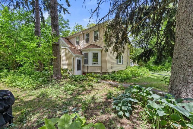 N132W18286 Rockfield ROAD, Richfield, WI 53076
