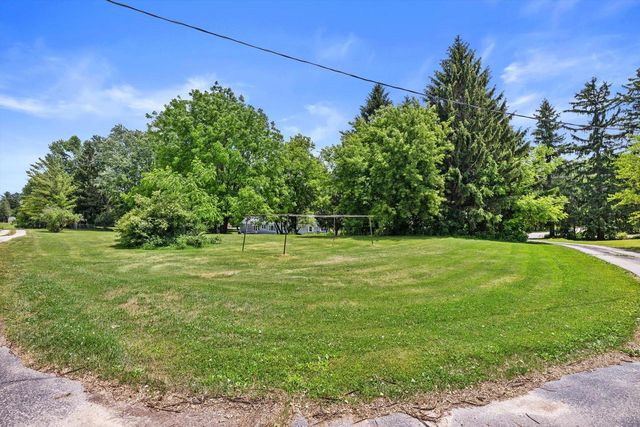 N132W18286 Rockfield ROAD, Richfield, WI 53076