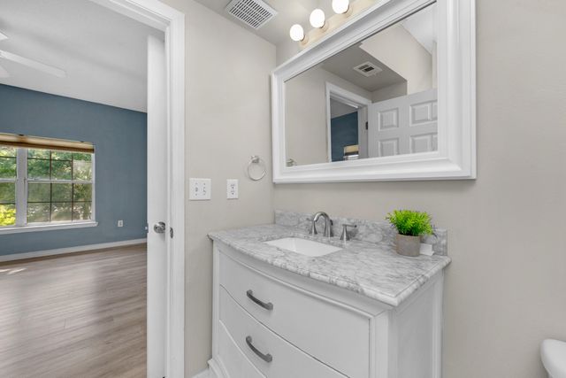 1501 Partin Drive North 209, Niceville, FL 32578