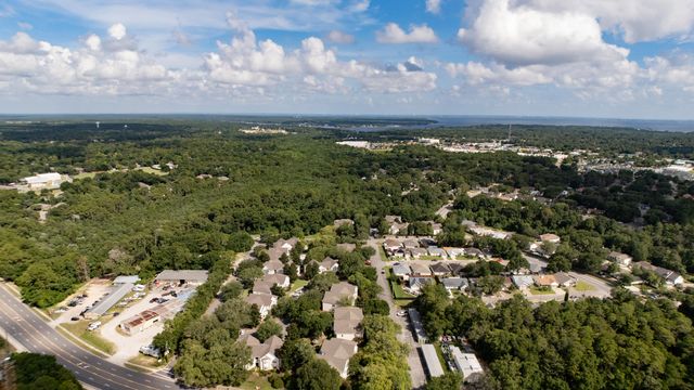 1501 Partin Drive North 209, Niceville, FL 32578