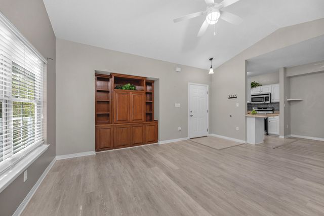 1501 Partin Drive North 209, Niceville, FL 32578