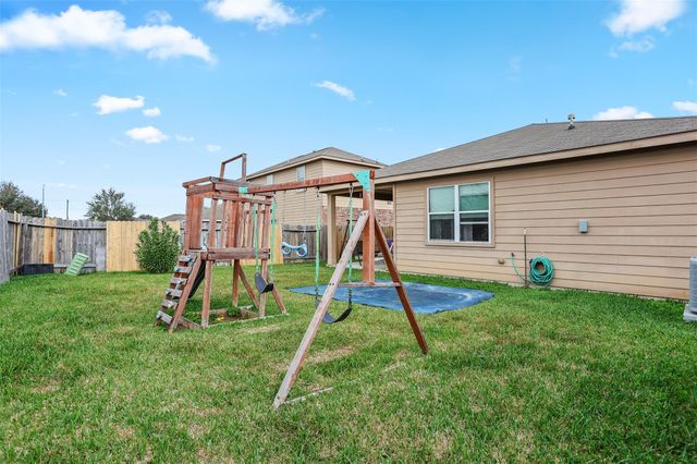 812 Indigo Springs Ln, La Marque, TX 77568