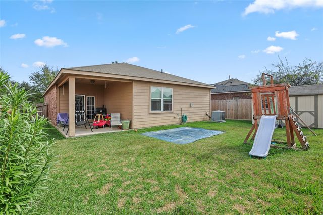 812 Indigo Springs Ln, La Marque, TX 77568