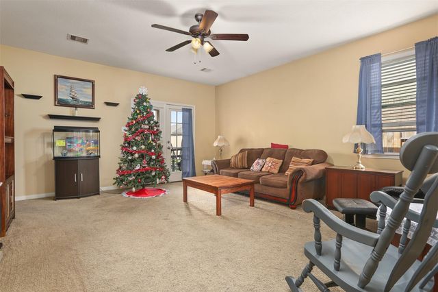 812 Indigo Springs Ln, La Marque, TX 77568