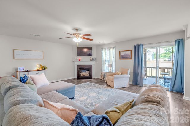 45 Ridge Circle Drive, Camden, SC 29020