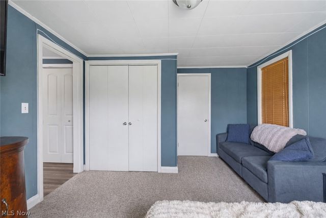 9669 Tallmadge Road, Diamond, OH 44412