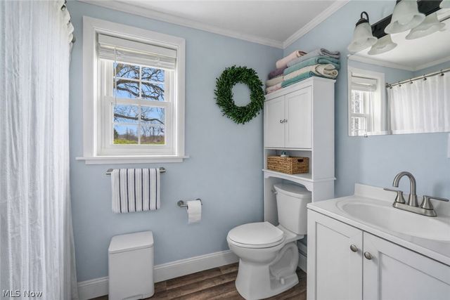 9669 Tallmadge Road, Diamond, OH 44412