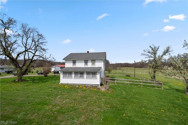 9669 Tallmadge Road, Diamond, OH 44412